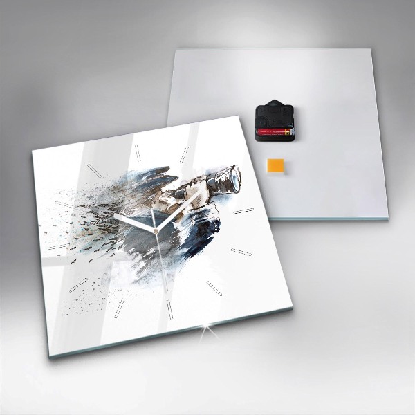 Kwadratowy zegar Kapitan z lornetką