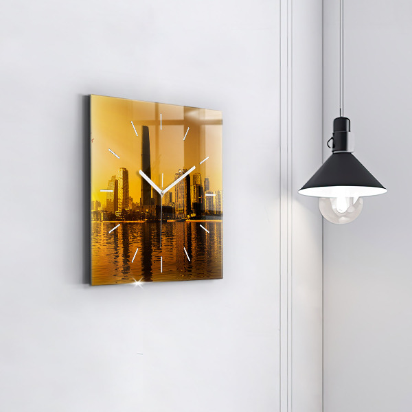 Kwadratowy zegar Rzeka Zhujiang Chiny