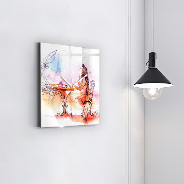 Kwadratowy zegar Kobieta pijąca herbatę