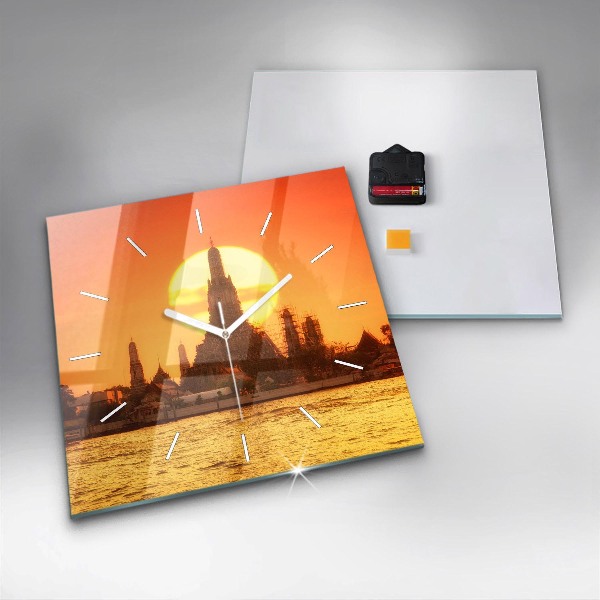 Kwadratowy zegar Wat arun Bangkok Tajlandia