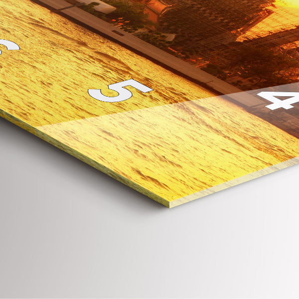 Kwadratowy zegar Wat arun Bangkok Tajlandia