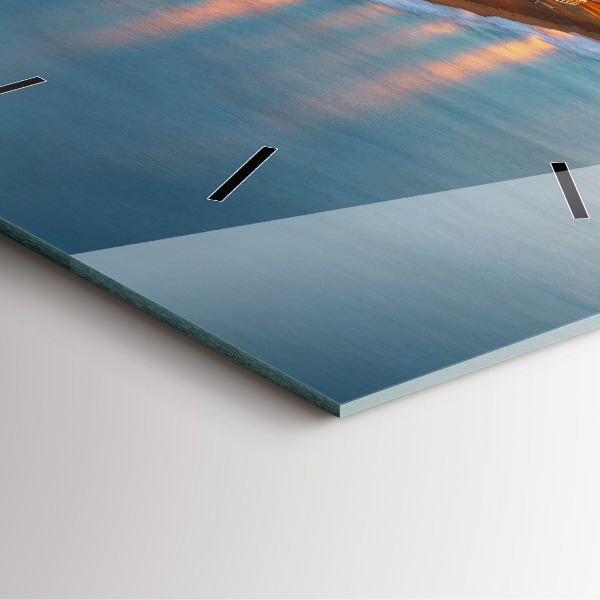 Kwadratowy zegar Plaża w Barcelonie