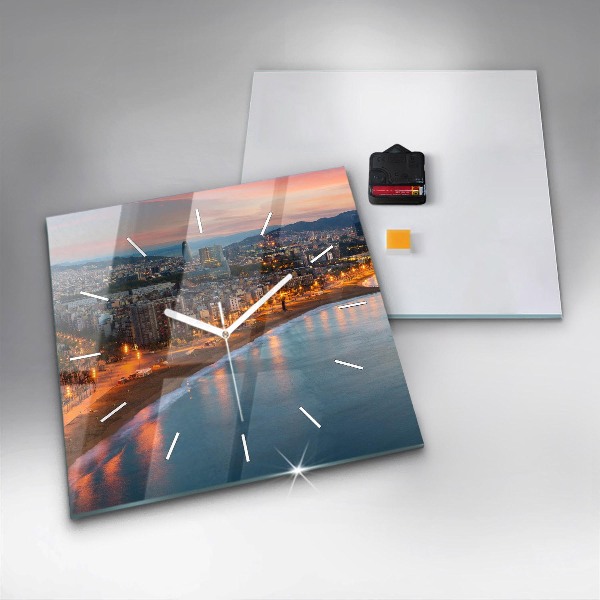 Kwadratowy zegar Plaża w Barcelonie