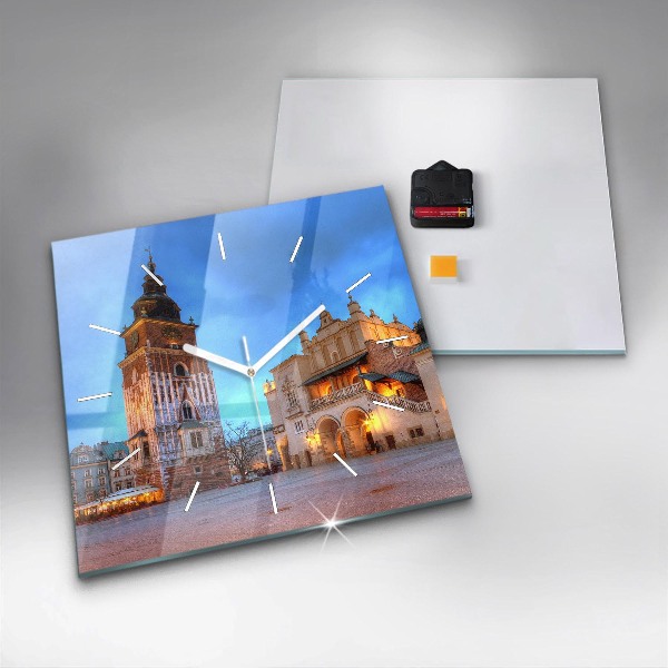 Kwadratowy zegar Rynek Główny w Krakowie