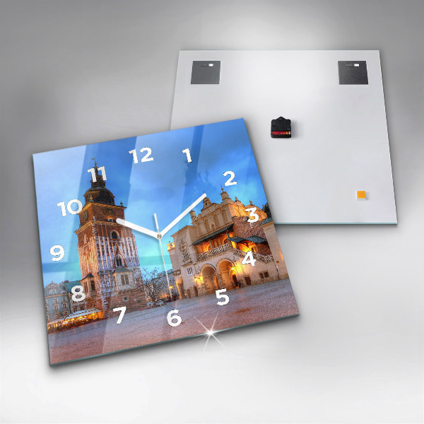 Kwadratowy zegar Rynek Główny w Krakowie