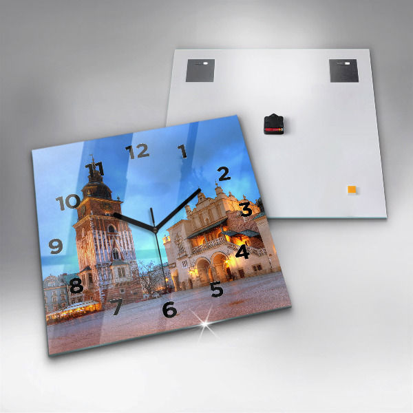 Kwadratowy zegar Rynek Główny w Krakowie