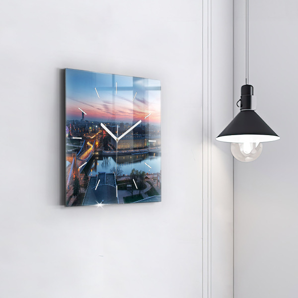 Kwadratowy zegar Wrocław z drona