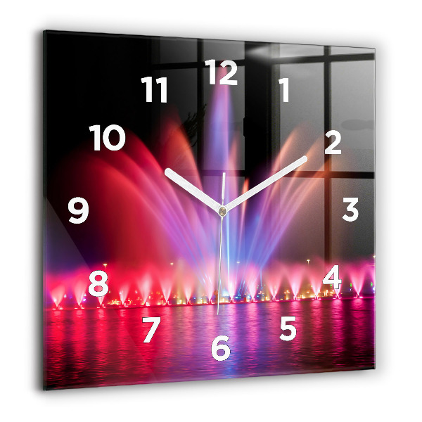 Kwadratowy zegar Wrocławska fontanna nocą