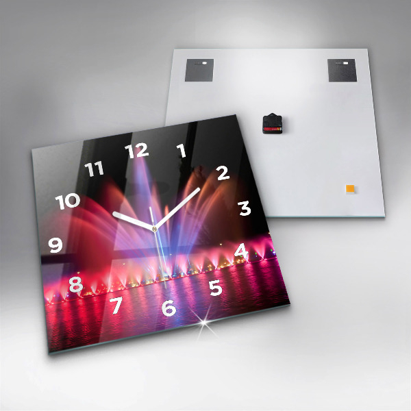 Kwadratowy zegar Wrocławska fontanna nocą