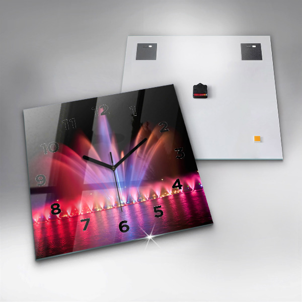 Kwadratowy zegar Wrocławska fontanna nocą