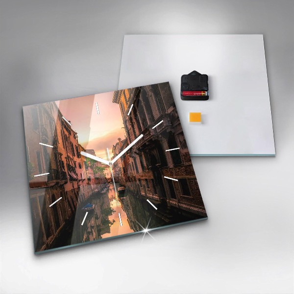 Zegar ścienny kwadratowy Widok na kanał w mieście