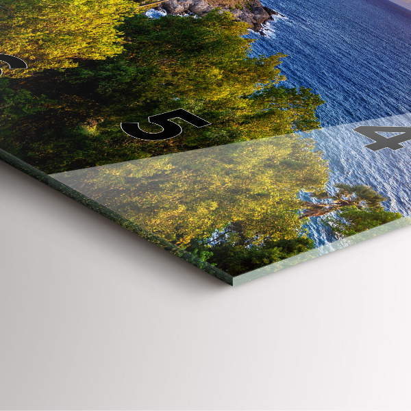 Kwadratowy zegar Phuket w Tajlandii