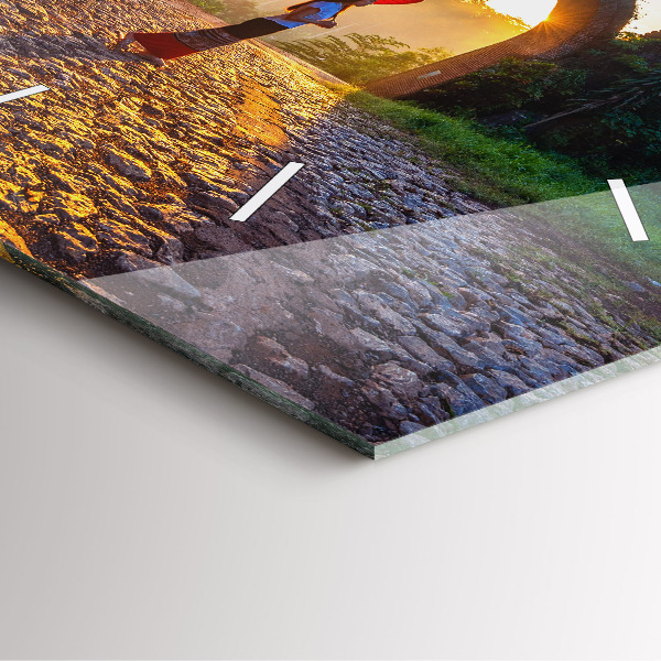 Kwadratowy zegar Park Surat Thani Tajlandia