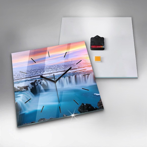 Kwadratowy zegar Wodospad Godafoss Islandia
