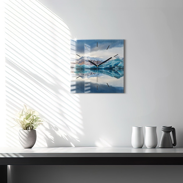 Kwadratowy zegar Jezioro Jokulsarlon Islandia