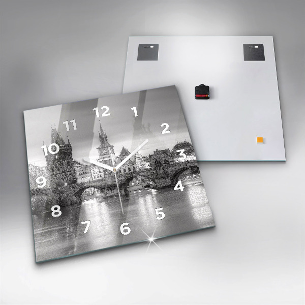 Kwadratowy zegar Most Karola w Pradze