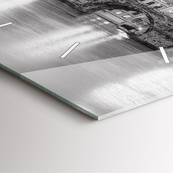 Kwadratowy zegar Most Karola w Pradze