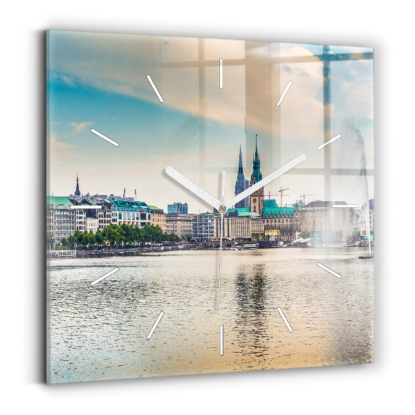 Kwadratowy zegar Binnenalster w Hamburgu