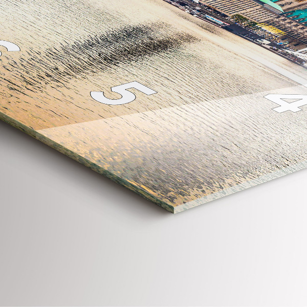 Kwadratowy zegar Binnenalster w Hamburgu