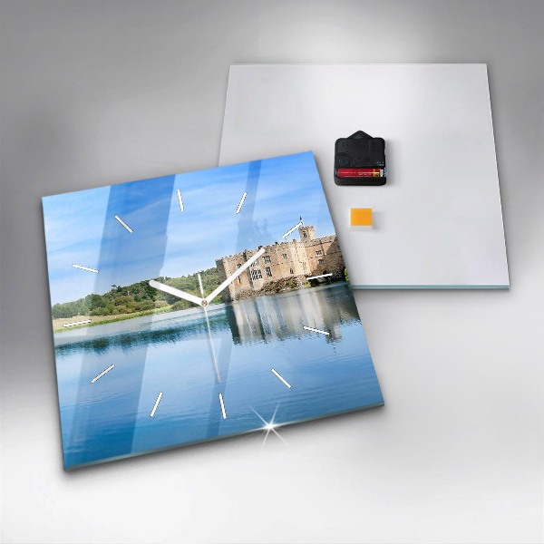 Kwadratowy zegar Zamek w Leeds