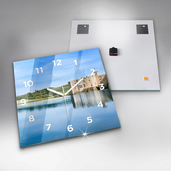 Kwadratowy zegar Zamek w Leeds