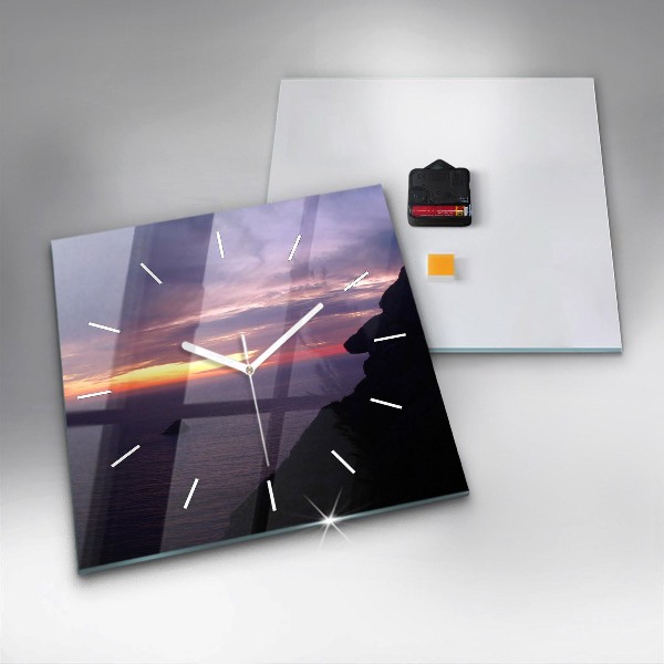 Kwadratowy zegar Kamienna głowa