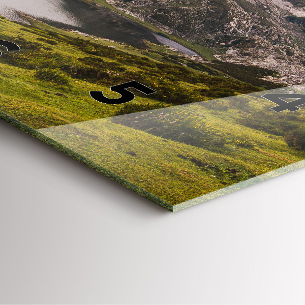 Kwadratowy zegar Jezioro i góry Pireneje