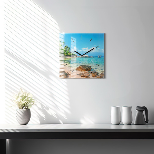 Kwadratowy zegar Piękna plaża w Tajlandii