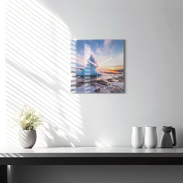 Kwadratowy zegar Gejzer na wyspie Islandia