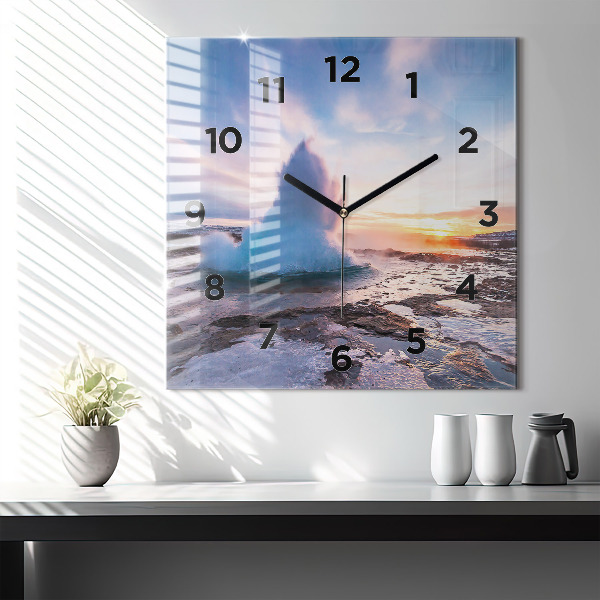 Kwadratowy zegar Gejzer na wyspie Islandia