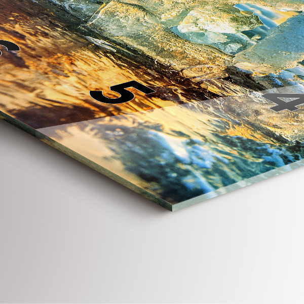 Kwadratowy zegar Góra lodu i wschód słońca