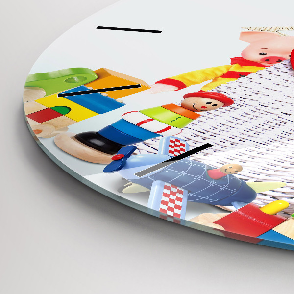 Zegar szklany okrągły Wiklinowy kosz z zabawkami